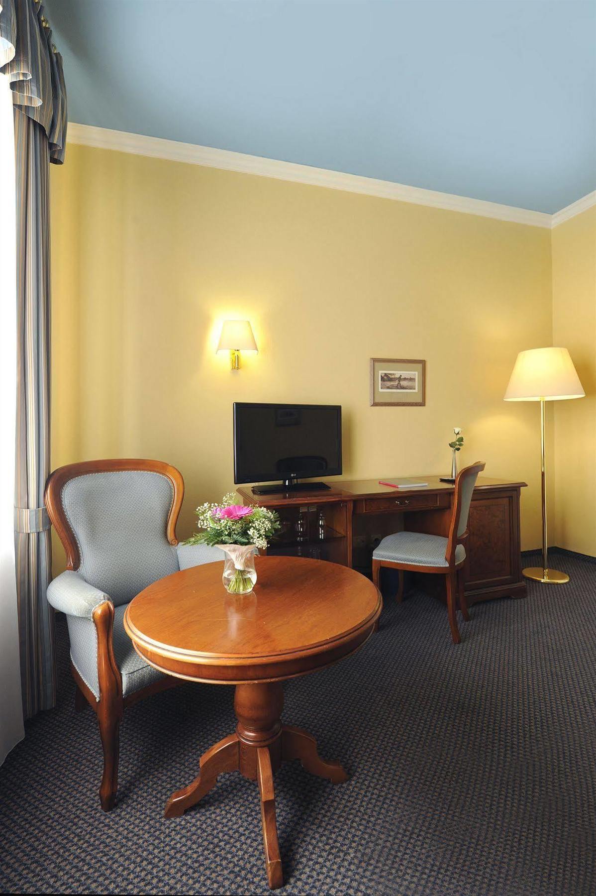 Bernstein Schlosshotel Ballenstedt Extérieur photo