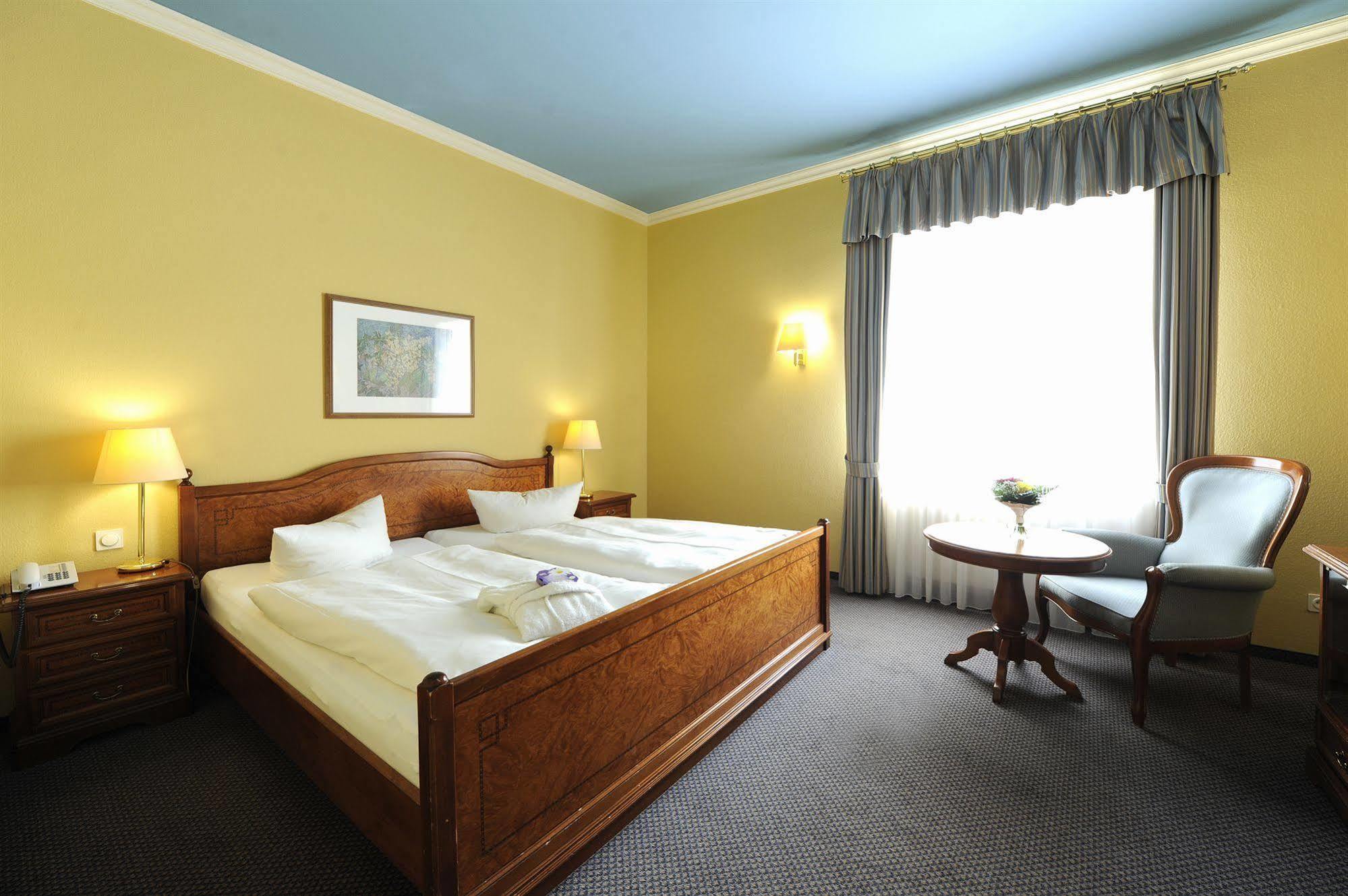 Bernstein Schlosshotel Ballenstedt Extérieur photo